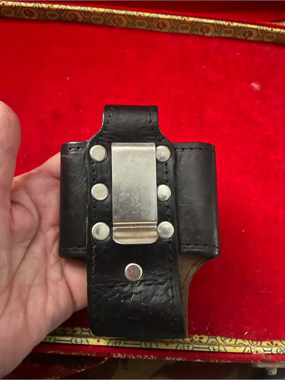 Leather Belt Clip Case with Decorative Star Emblem - Black